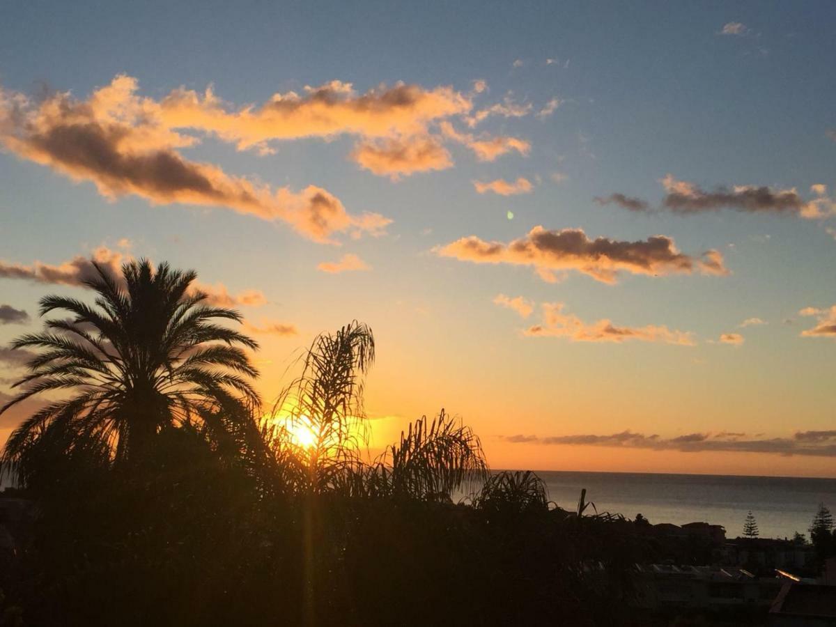 Porto Ulisse Bed and Breakfast Catania Exteriör bild