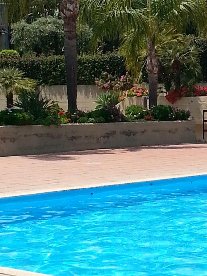 Porto Ulisse Bed and Breakfast Catania Exteriör bild