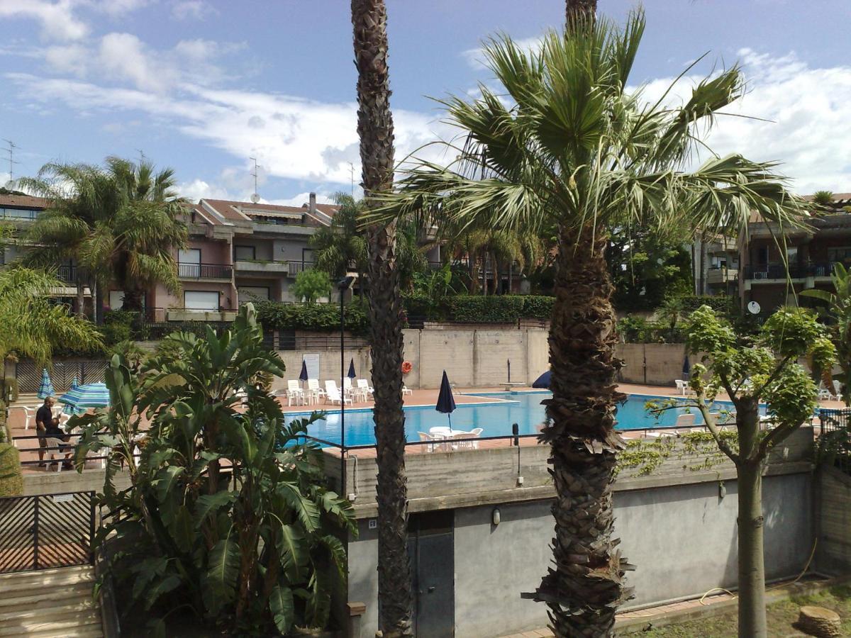 Porto Ulisse Bed and Breakfast Catania Exteriör bild